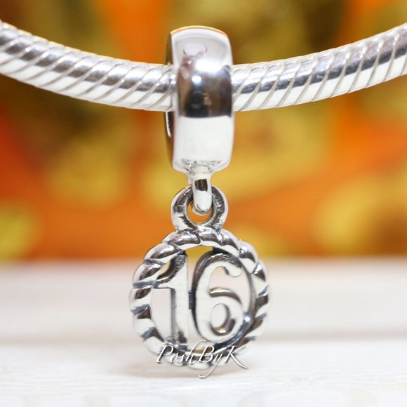 Pandora Sweet 16 Dangle Charm 790494 - Picture 1 of 3